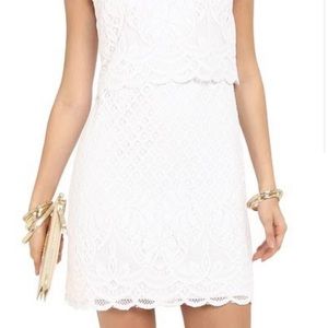 Lilly Pulitzer dress size medium scalloped dress